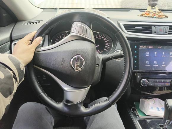 [义乌·浙G] 二手日产奇骏2014款 2.5L CVT豪华版 4WD