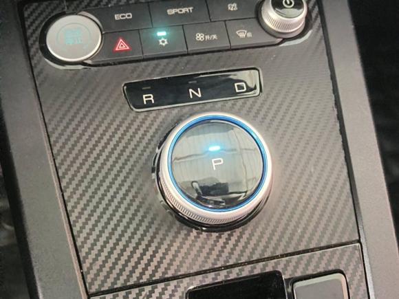 [上海·苏E] 二手比亚迪比亚迪e22021款 豪华型