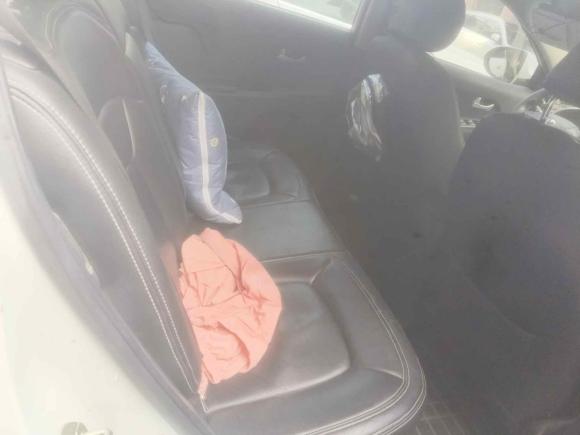 [上海·沪C] 二手起亚智跑2015款 2.0L 手动两驱版GL