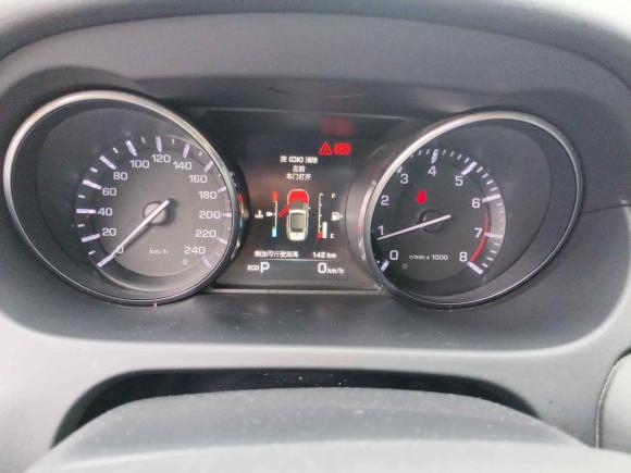 [上海·沪G] 二手路虎发现神行2015款 2.0T HSE LUXURY