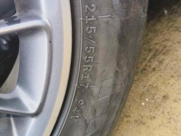 [广州·粤A] 二手比亚迪秦PLUS2021款 DM-i 120KM 尊贵型