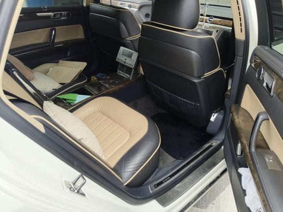 [上海·川G] 二手大众辉腾2011款 3.6L V6 4座加长Individual版