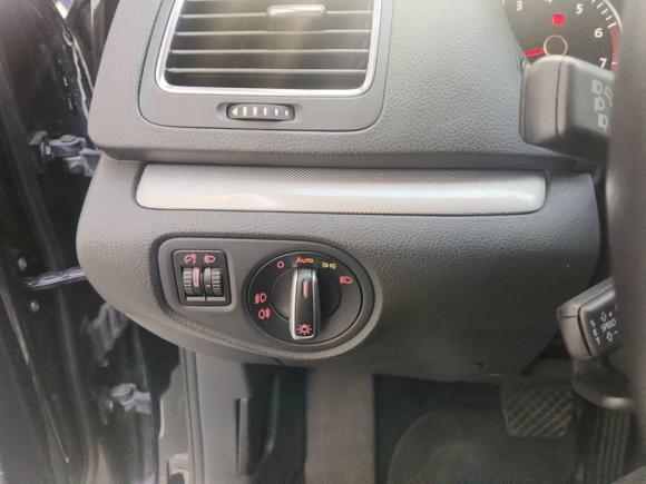 [深圳·粤B] 二手大众夏朗2013款 1.8TSI 标配型