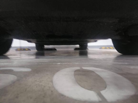 [上海·沪A] 二手哪吒汽车哪吒U2023款 哪吒U-Ⅱ 挑战版 500 磷酸铁锂