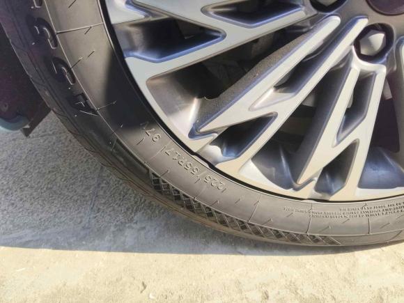 [南通·苏F] 二手红旗红旗H52023款 1.5T DCT智联旗韵版