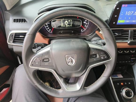 [武汉·鄂A] 二手宝骏宝骏5102019款 1.5L 自动优享型 国V