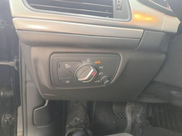 [广州·粤A] 二手奥迪奥迪A6L2017款 45 TFSI quattro 运动型