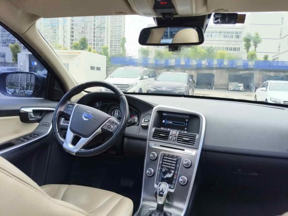 [南通·苏F] 二手沃尔沃沃尔沃XC602014款 改款 T5 智逸版