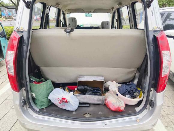 [无锡·苏B] 二手五菱汽车五菱宏光2015款 1.5L S 基本型国V