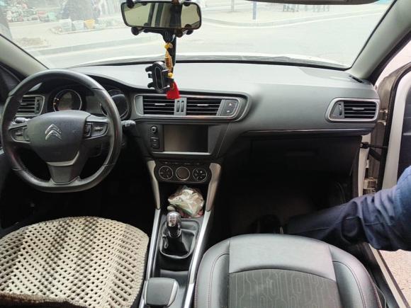 [南昌·赣A] 二手雪铁龙雪铁龙C3-XR2015款 1.6L 手动先锋型