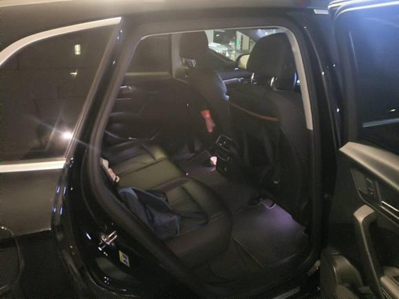 [南京·苏A] 二手奥迪奥迪Q5L2022款 40T 豪华动感型