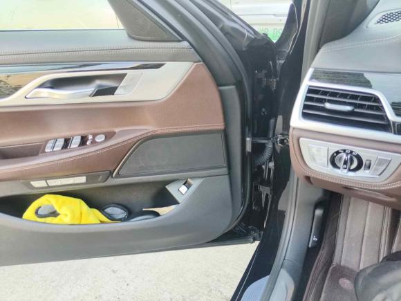 [上海·沪E] 二手宝马宝马7系2018款 730Li 领先型 M运动套装