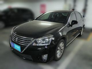 丰田皇冠2012款 2.5L Royal 真皮版