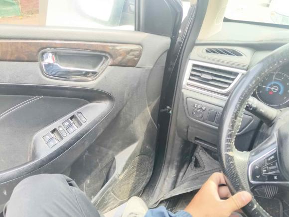 [宁波·浙B] 二手东风风光风光5802020款 1.5T 手动豪华型