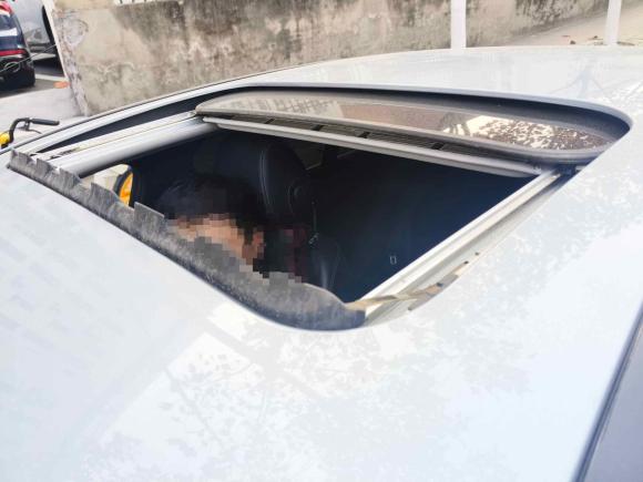 [合肥·皖A] 二手奔驰奔驰C级2016款 C 180 L 运动型