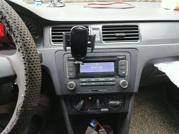 [南京·苏A] 二手大众桑塔纳2013款 1.6L 自动风尚版