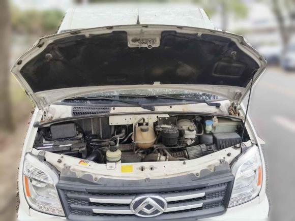 [上海·沪E] 二手上汽大通MAXUS新途V802021款 2.0T 手动经典城配王长轴中顶3座