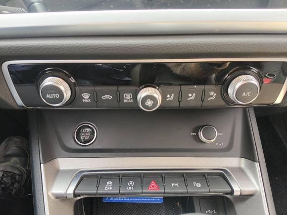 [西安·陕U] 二手奥迪奥迪Q32021款 35 TFSI 时尚动感型