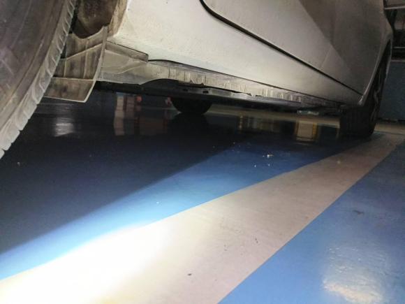 [青岛·鲁B] 二手丰田雷凌2017款 改款双擎 1.8H GS E-CVT精英天窗版 国V