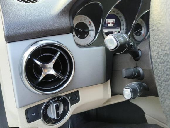 [上海·苏M] 二手奔驰奔驰GLK级2013款 GLK 300 4MATIC 动感型