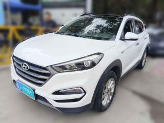 现代途胜2015款 1.6T 双离合两驱智能型