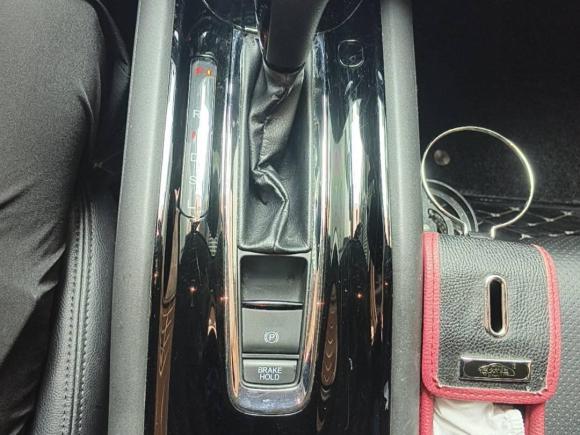 [广州·粤A] 二手本田缤智2017款 1.5L CVT两驱舒适型