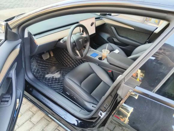 [上海·沪A] 二手特斯拉Model 32022款 后轮驱动版