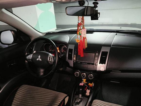 [南京·苏A] 二手三菱欧蓝德2012款 劲界 2.0 运动导航版