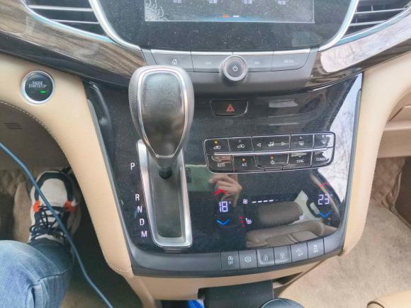 [武汉·鄂A] 二手别克别克GL82017款 ES 28T 豪华型 国V