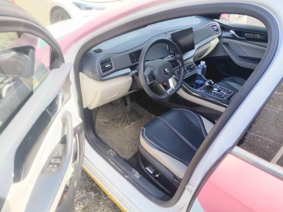 [佛山·粤B] 二手比亚迪秦PLUS2021款 DM-i 55KM 旗舰型