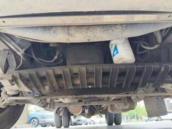 [武汉·鄂A] 二手依维柯依维柯褒迪2017款 2.5T经典A37客车高顶7座47Z5