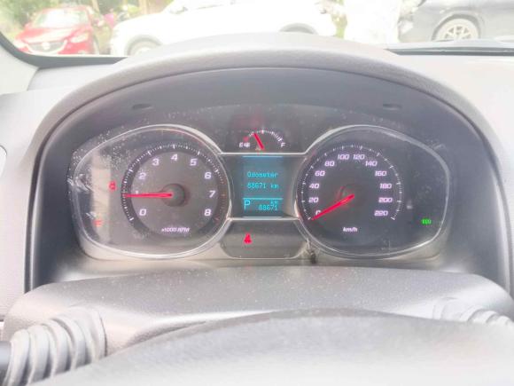 [上海·沪D] 二手雪佛兰科帕奇2015款 2.4L 两驱城市版 7座