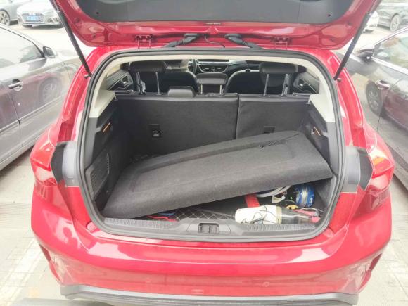 [苏州·苏U] 二手福特福克斯2021款 两厢 EcoBoost 180 自动锋潮型