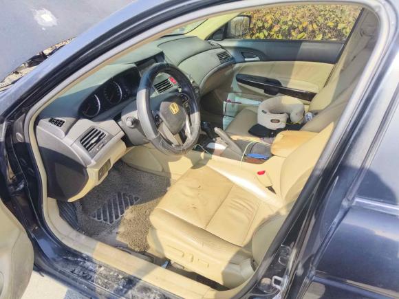 [温州·浙C] 二手本田雅阁2010款 2.0L EX