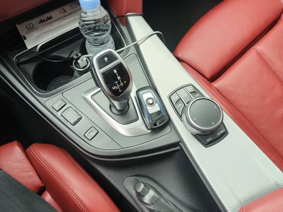 [上海·沪D] 二手宝马宝马4系2017款 425i M运动套装