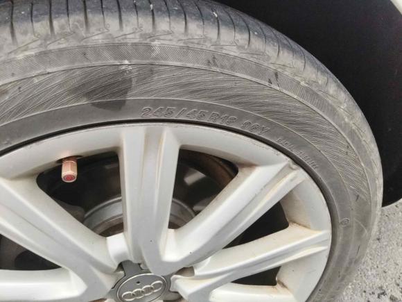 [广州·粤A] 二手奥迪奥迪A6L2012款 TFSI 标准型