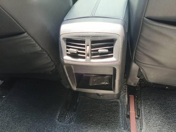 [武汉·鄂W] 二手标致标致30082015款 2.0L 自动潮流版