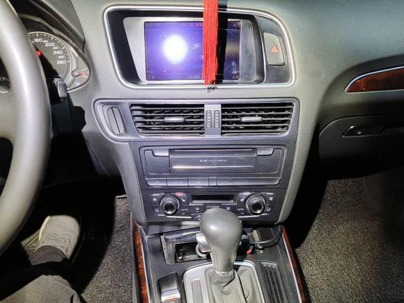 [青岛·鲁B] 二手奥迪奥迪Q52010款 2.0TFSI 舒适型