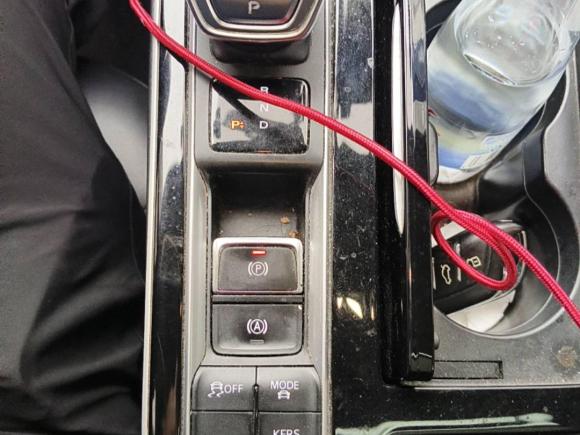 [上海·沪B] 二手飞凡汽车飞凡ER62020款 620km 智行版