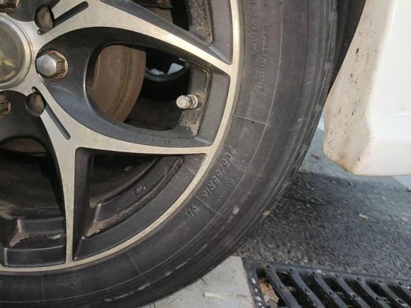 [无锡·苏B] 二手丰田YARiS L 致炫2014款 1.3E 手动魅动版