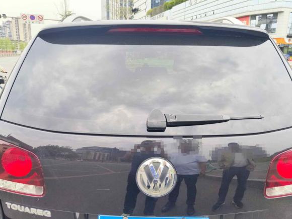 [成都·川A] 二手大众途锐2010款 3.6 限量顶配版