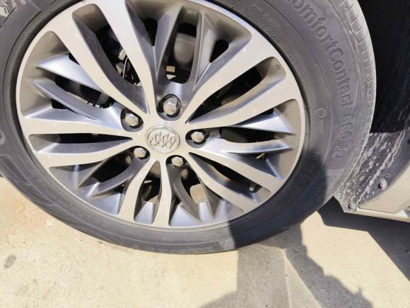 [青岛·鲁B] 二手别克别克GL82017款 ES 28T 旗舰型 国V