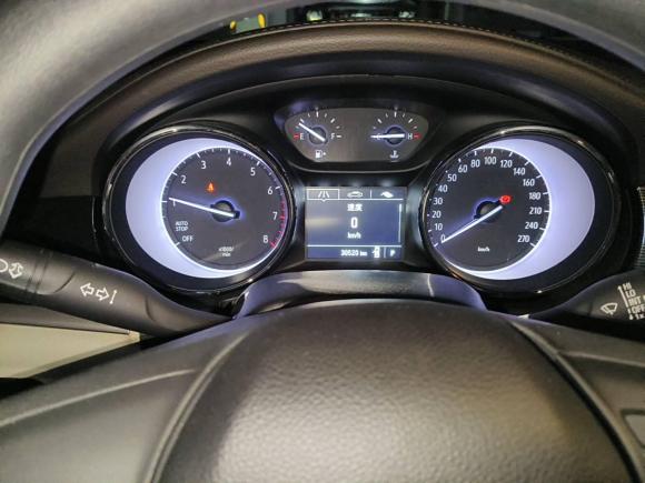 [上海·苏K] 二手别克威朗2017款 三厢 15S 自动进取型