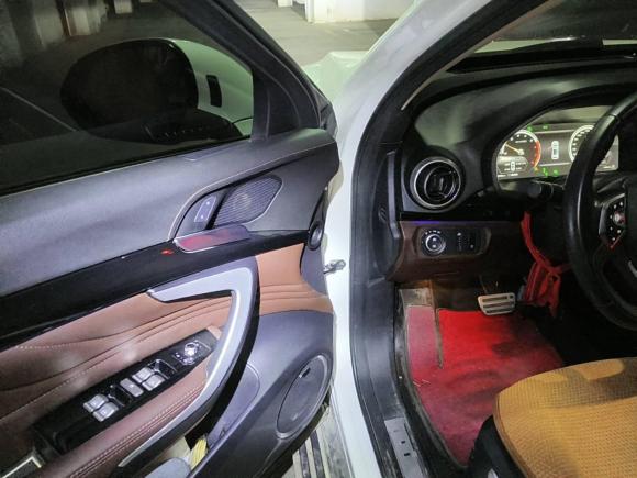 [西安·陕A] 二手魏牌魏牌 VV72017款 2.0T 旗舰型