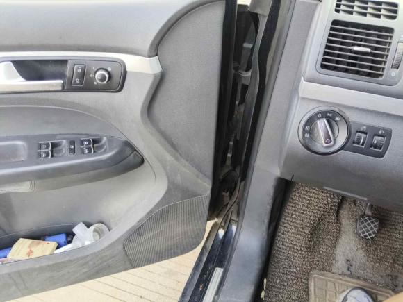 [宁波·浙B] 二手大众途安2013款 1.4T 手动舒适版5座