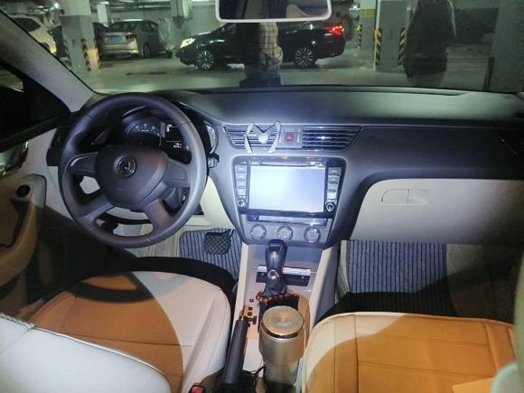 [上海·沪C] 二手斯柯达明锐2015款 1.6L 自动逸杰版