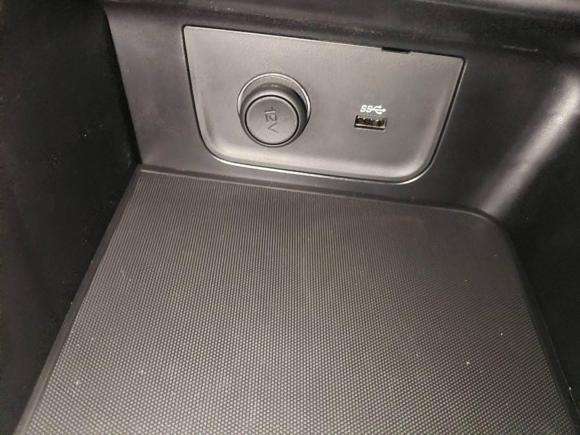 [苏州·苏E] 二手荣威荣威i52023款 1.5L 手动舒享版