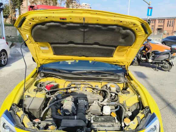 [上海·沪D] 二手斯巴鲁斯巴鲁BRZ2017款 2.0i 手动type-RS黄色特装版