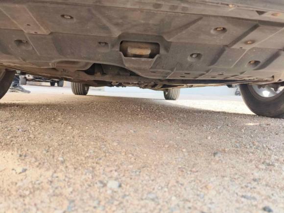 [青岛·鲁B] 二手起亚佳乐2011款 2.0L 5座自动标准版