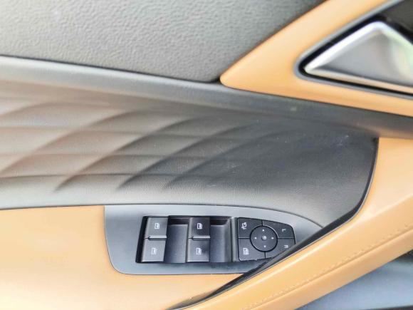 [上海·沪A] 二手荣威荣威RX5新能源2023款 eRX5 超混尊荣版